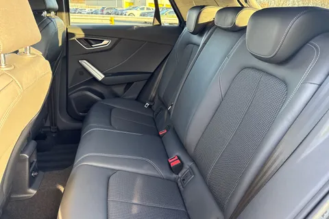 18 of 65 for Audi Q2 1.5 TFSI CoD 35 S line Euro 6 (s/s) 5dr