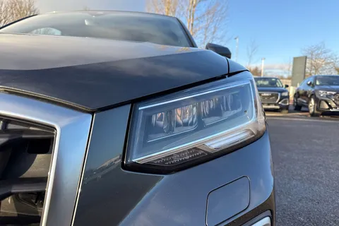 24 of 65 for Audi Q2 1.5 TFSI CoD 35 S line Euro 6 (s/s) 5dr