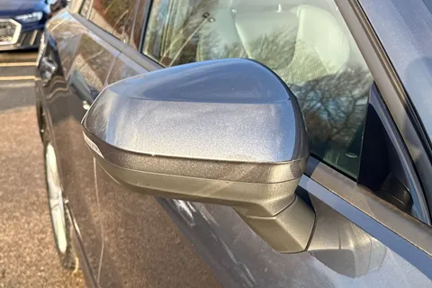 28 of 65 for Audi Q2 1.5 TFSI CoD 35 S line Euro 6 (s/s) 5dr