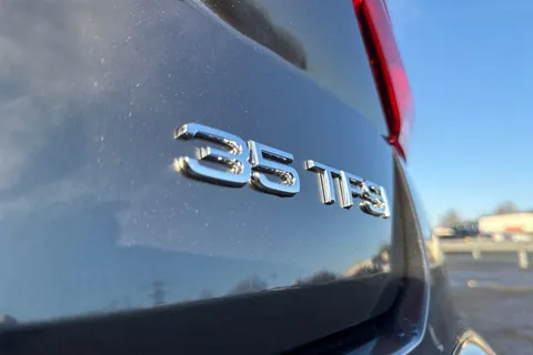 34 of 65 for Audi Q2 1.5 TFSI CoD 35 S line Euro 6 (s/s) 5dr