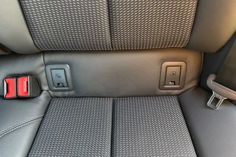 37 of 65 for Audi Q2 1.5 TFSI CoD 35 S line Euro 6 (s/s) 5dr