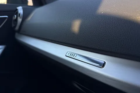 43 of 65 for Audi Q2 1.5 TFSI CoD 35 S line Euro 6 (s/s) 5dr