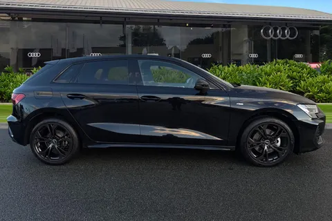 LR75ECC Audi A3 Black Edition TFSI e  204 PS S tronic Thumbnail #4