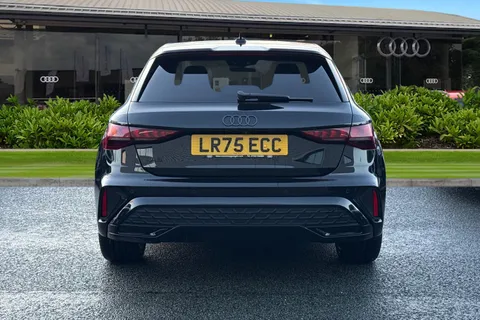 LR75ECC Audi A3 Black Edition TFSI e  204 PS S tronic Thumbnail #5
