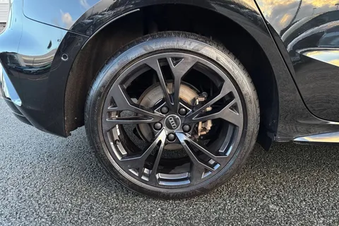 LR75ECC Audi A3 Black Edition TFSI e  204 PS S tronic Thumbnail #11