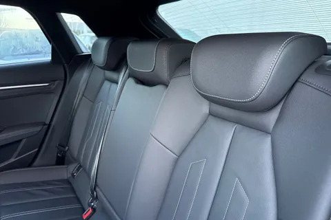 LR75ECC Audi A3 Black Edition TFSI e  204 PS S tronic Thumbnail #19