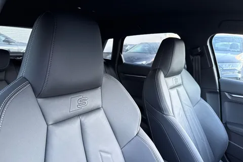 LR75ECC Audi A3 Black Edition TFSI e  204 PS S tronic Thumbnail #24