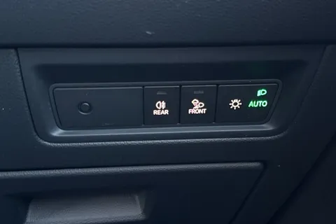 VU70AXD Volkswagen Touareg 3.0 V6 TDI 4Motion Black Edition 5dr Tip Auto Thumbnail #38