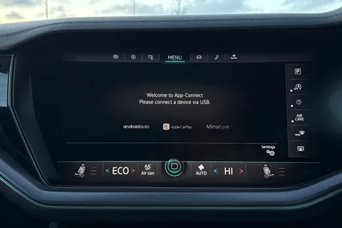 VU70AXD Volkswagen Touareg 3.0 V6 TDI 4Motion Black Edition 5dr Tip Auto Thumbnail #45