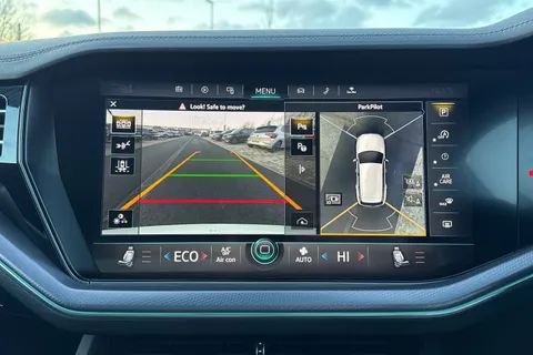 VU70AXD Volkswagen Touareg 3.0 V6 TDI 4Motion Black Edition 5dr Tip Auto Thumbnail #46