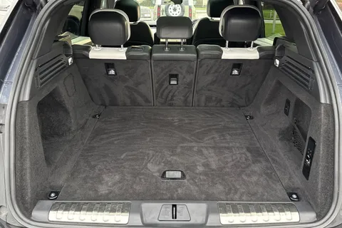 11 of 51 for Land Rover Range Rover Sport 3.0 D300 Dynamic SE 5dr