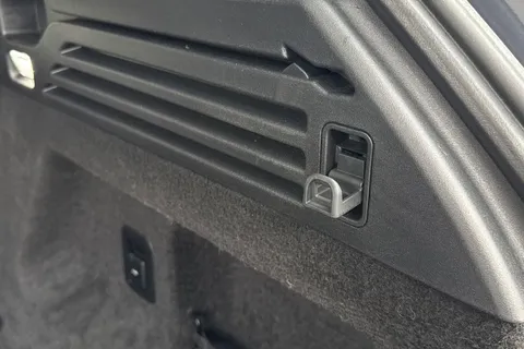 28 of 51 for Land Rover Range Rover Sport 3.0 D300 Dynamic SE 5dr