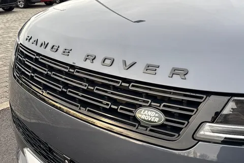 30 of 51 for Land Rover Range Rover Sport 3.0 D300 Dynamic SE 5dr