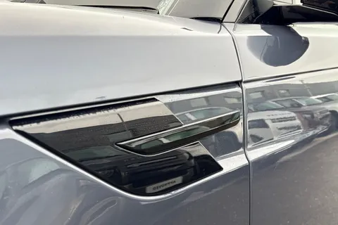 44 of 51 for Land Rover Range Rover Sport 3.0 D300 Dynamic SE 5dr