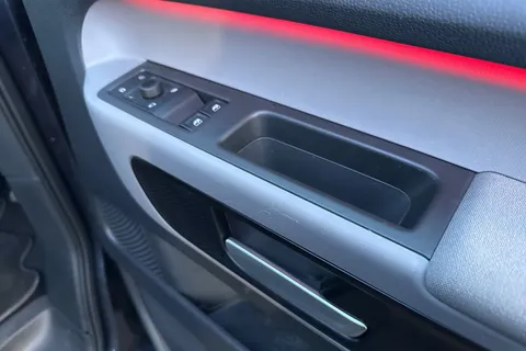 KS23VTM Volkswagen ID. Buzz 150kW Life Pro 77kWh 5dr Auto | Rear Camera | Park Assist Thumbnail #22