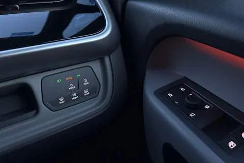 KS23VTM Volkswagen ID. Buzz 150kW Life Pro 77kWh 5dr Auto | Rear Camera | Park Assist Thumbnail #26