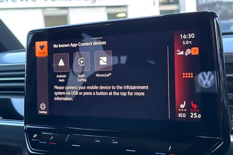 KS23VTM Volkswagen ID. Buzz 150kW Life Pro 77kWh 5dr Auto | Rear Camera | Park Assist Thumbnail #28