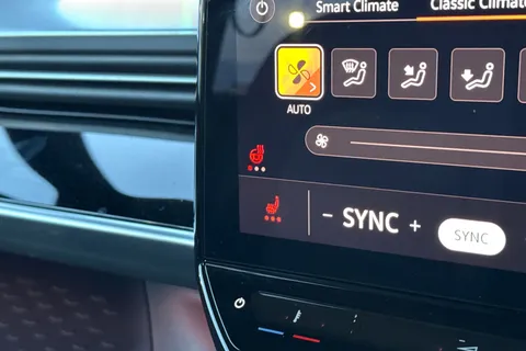 KS23VTM Volkswagen ID. Buzz 150kW Life Pro 77kWh 5dr Auto | Rear Camera | Park Assist Thumbnail #30