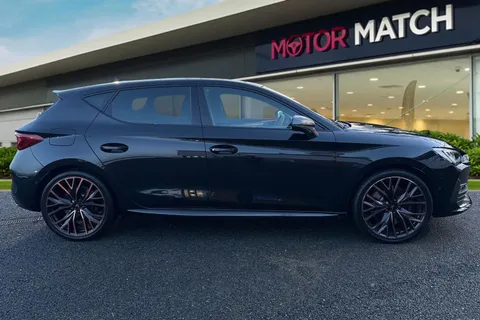 KN74NHC CUPRA Leon 1.4 eHybrid 12.8kWh VZ2 Design Edition DSG Euro 6 (s/s) 5dr Thumbnail #4