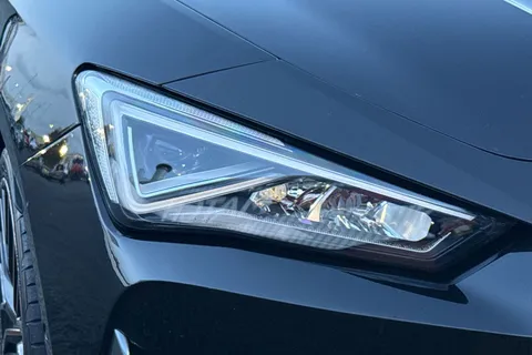 29 of 53 for CUPRA Leon 1.4 eHybrid 12.8kWh VZ2 Design Edition DSG Euro 6 (s/s) 5dr