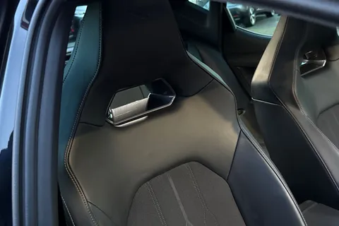 35 of 53 for CUPRA Leon 1.4 eHybrid 12.8kWh VZ2 Design Edition DSG Euro 6 (s/s) 5dr