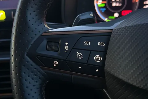 44 of 53 for CUPRA Leon 1.4 eHybrid 12.8kWh VZ2 Design Edition DSG Euro 6 (s/s) 5dr