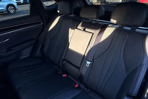  BYD Seal U 1.5 DM-i 18.3kWh Boost CVT Auto Euro 6 (s/s) 5dr Thumbnail #14