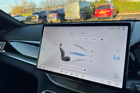  BYD Seal U 1.5 DM-i 18.3kWh Boost CVT Auto Euro 6 (s/s) 5dr Thumbnail #19