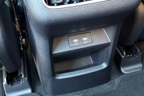  BYD Seal U 1.5 DM-i 18.3kWh Boost CVT Auto Euro 6 (s/s) 5dr Thumbnail #33