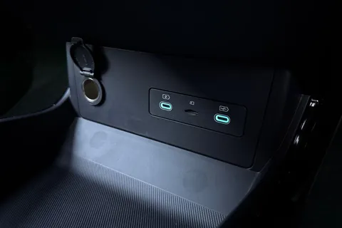  BYD Seal U 1.5 DM-i 18.3kWh Boost CVT Auto Euro 6 (s/s) 5dr Thumbnail #61