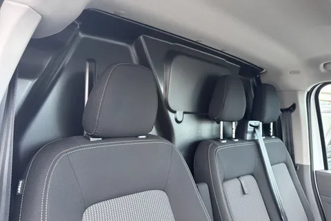 PJ75WBV Volkswagen Transporter T28 Panel Van Commerce Pro SWB 110 PS 2.0 TDI 6sp Manual Thumbnail #23