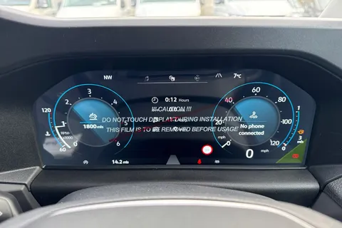 PJ75WBV Volkswagen Transporter T28 Panel Van Commerce Pro SWB 110 PS 2.0 TDI 6sp Manual Thumbnail #28