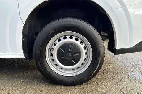 PN25OXZ Volkswagen Transporter T28 Commerce Plus SWB 150 PS 2.0 TDI 6sp Manual Thumbnail #11