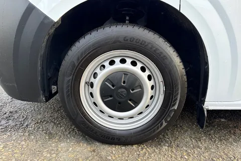 PN25OXZ Volkswagen Transporter T28 Commerce Plus SWB 150 PS 2.0 TDI 6sp Manual Thumbnail #12