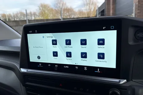 PN25OXZ Volkswagen Transporter T28 Commerce Plus SWB 150 PS 2.0 TDI 6sp Manual Thumbnail #16