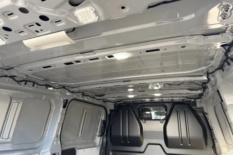 PJ75YDH Volkswagen Transporter T28 Panel Van Commerce Pro SWB 110 PS 2.0 TDI 6sp Manual Thumbnail #41