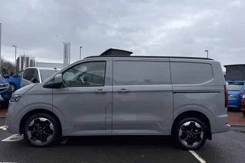 BT75EVL Volkswagen Transporter 2.0 TDI 150 Commerce Pro Van Auto Thumbnail #59