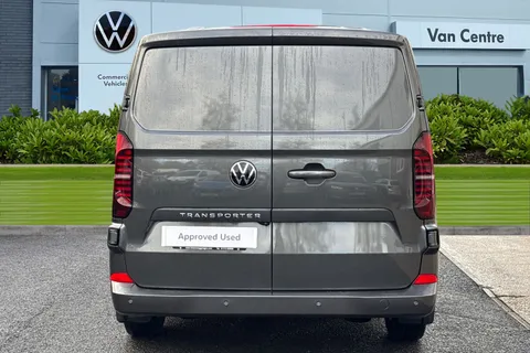 PJ75ELV Volkswagen Transporter T28 Panel Van Commerce Pro SWB 110 PS 2.0 TDI 6sp Manual Thumbnail #4