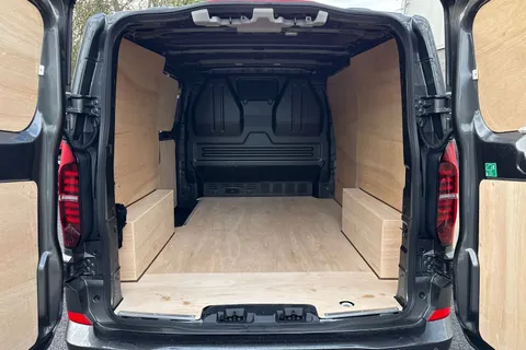 PJ75ELV Volkswagen Transporter T28 Panel Van Commerce Pro SWB 110 PS 2.0 TDI 6sp Manual Thumbnail #6