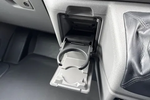 PJ75ELV Volkswagen Transporter T28 Panel Van Commerce Pro SWB 110 PS 2.0 TDI 6sp Manual Thumbnail #28