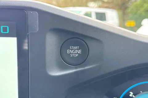 PJ75ELV Volkswagen Transporter T28 Panel Van Commerce Pro SWB 110 PS 2.0 TDI 6sp Manual Thumbnail #33