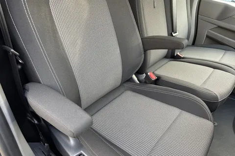 PJ75ELV Volkswagen Transporter T28 Panel Van Commerce Pro SWB 110 PS 2.0 TDI 6sp Manual Thumbnail #35