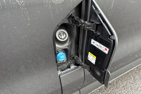 PJ75ELV Volkswagen Transporter T28 Panel Van Commerce Pro SWB 110 PS 2.0 TDI 6sp Manual Thumbnail #41