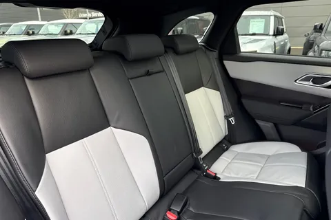  Land Rover Range Rover Velar 2.0 D200 MHEV Dynamic SE Auto 4WD Euro 6 (s/s) 5dr Thumbnail #12