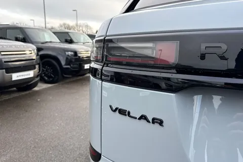  Land Rover Range Rover Velar 2.0 D200 MHEV Dynamic SE Auto 4WD Euro 6 (s/s) 5dr Thumbnail #30