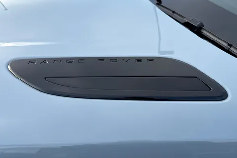  Land Rover Range Rover Velar 2.0 D200 MHEV Dynamic SE Auto 4WD Euro 6 (s/s) 5dr Thumbnail #44