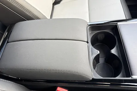  Land Rover Range Rover Velar 2.0 D200 MHEV Dynamic SE Auto 4WD Euro 6 (s/s) 5dr Thumbnail #54