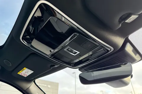  Land Rover Range Rover Velar 2.0 D200 MHEV Dynamic SE Auto 4WD Euro 6 (s/s) 5dr Thumbnail #56