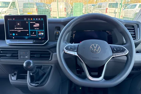 17 of 59 for Volkswagen Crafter CR35 Panel van Commerce Plus MWB 140 PS 2.0 TDI 8sp Auto - MY25!!!