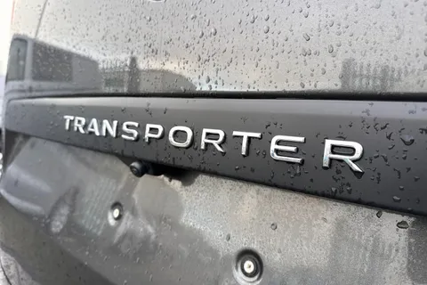 CX75VTD Volkswagen Transporter 2.0 TDI T28 Commerce Pro Auto FWD SWB Euro 6 (s/s) 5dr Thumbnail #27